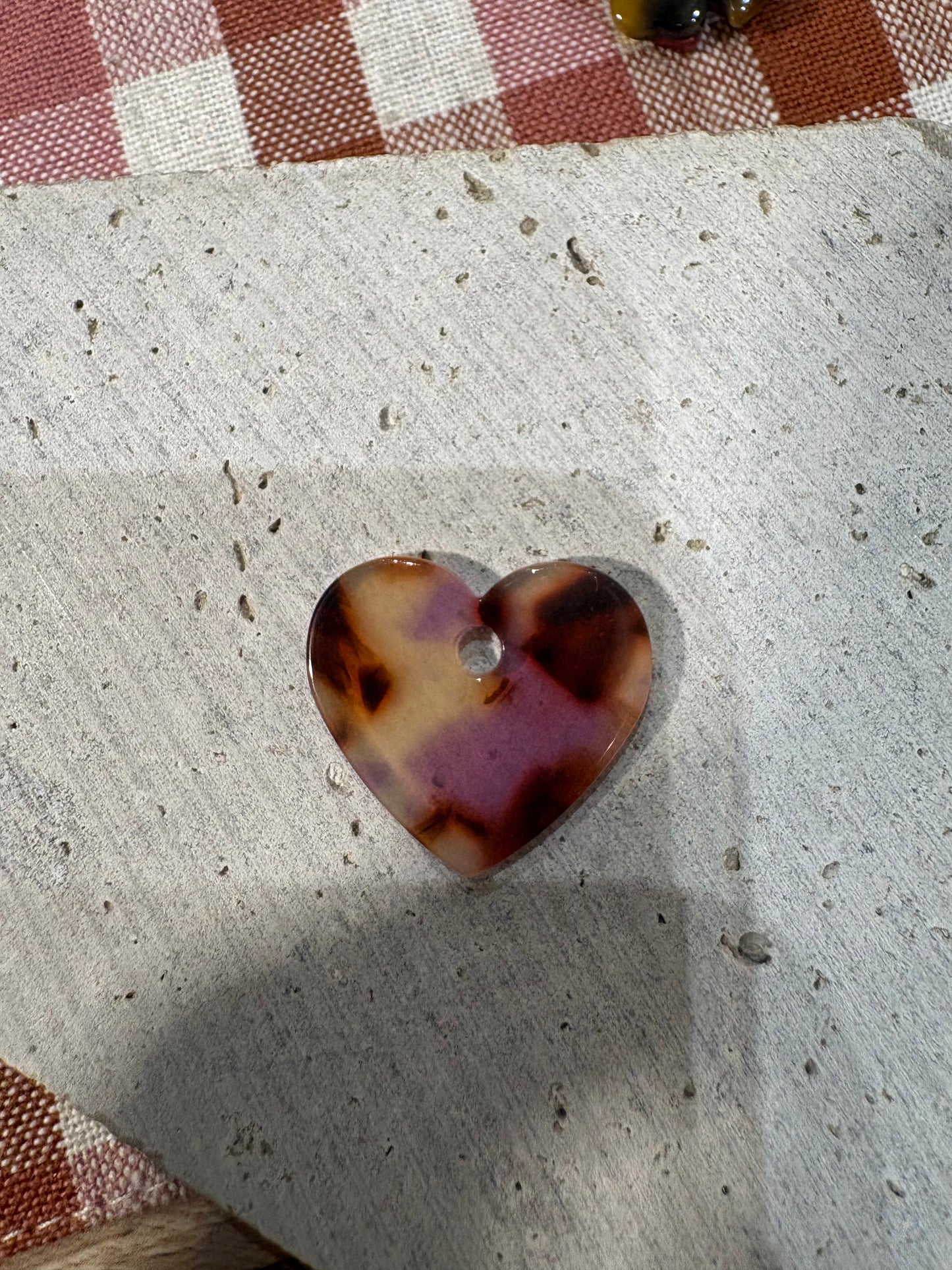 Charms Coeur Résine Rose