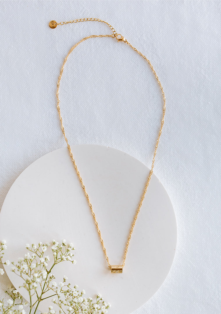 Collier Lexi