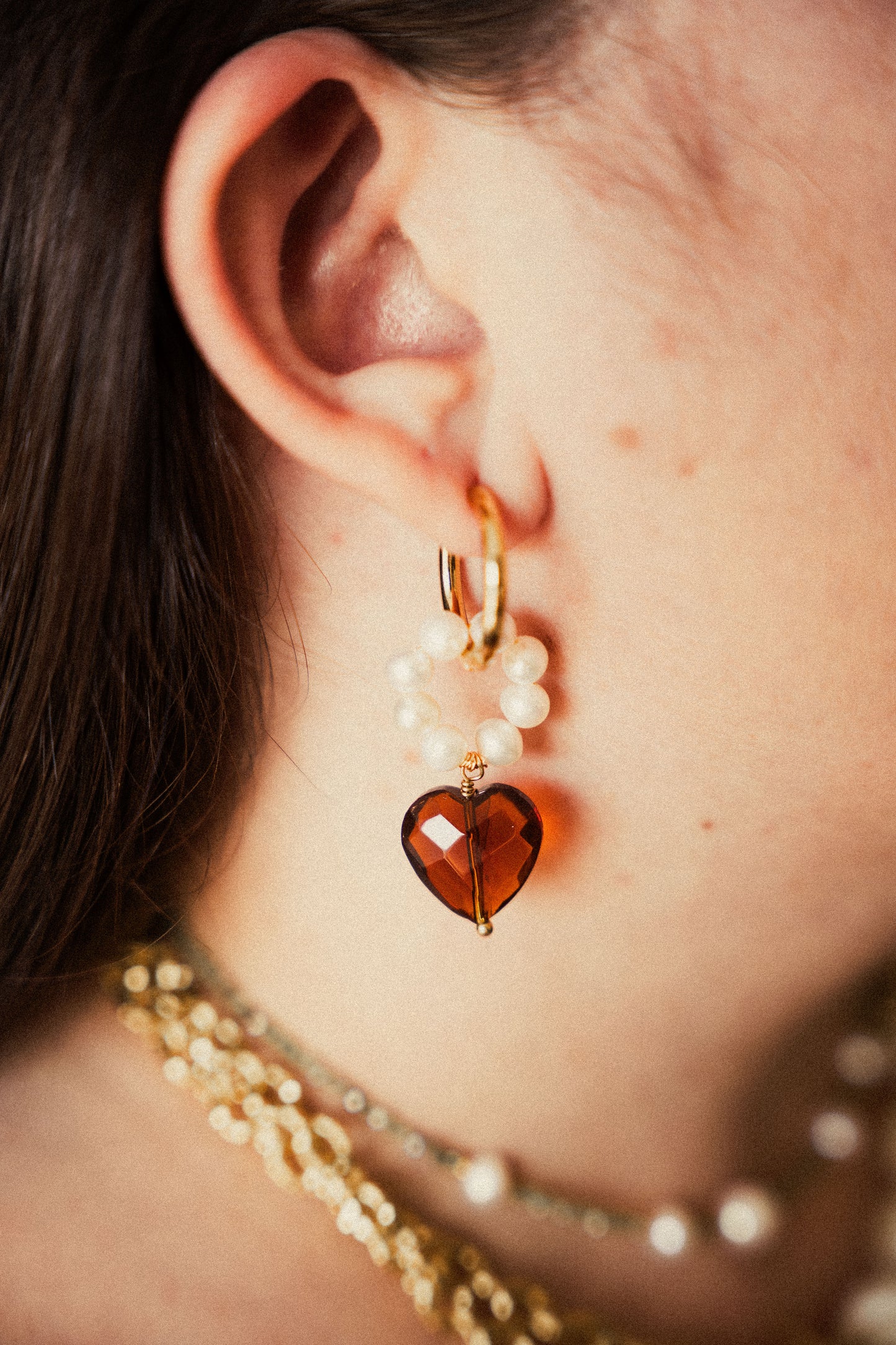 Boucles Abel - Perles d'eau douce & coeur caramel