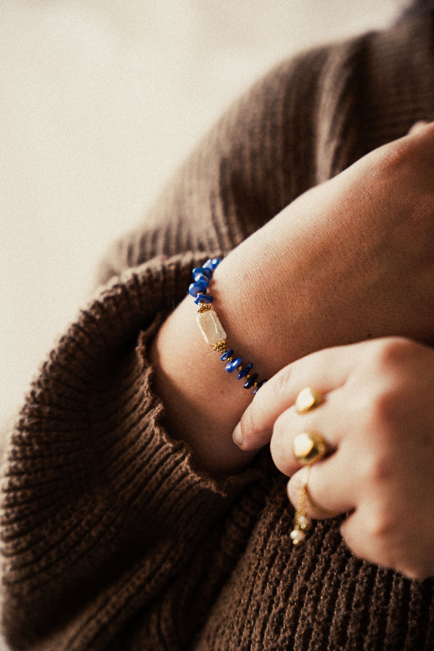 Bracelet Owen - Coquillages bleus et Perles d'eau douce