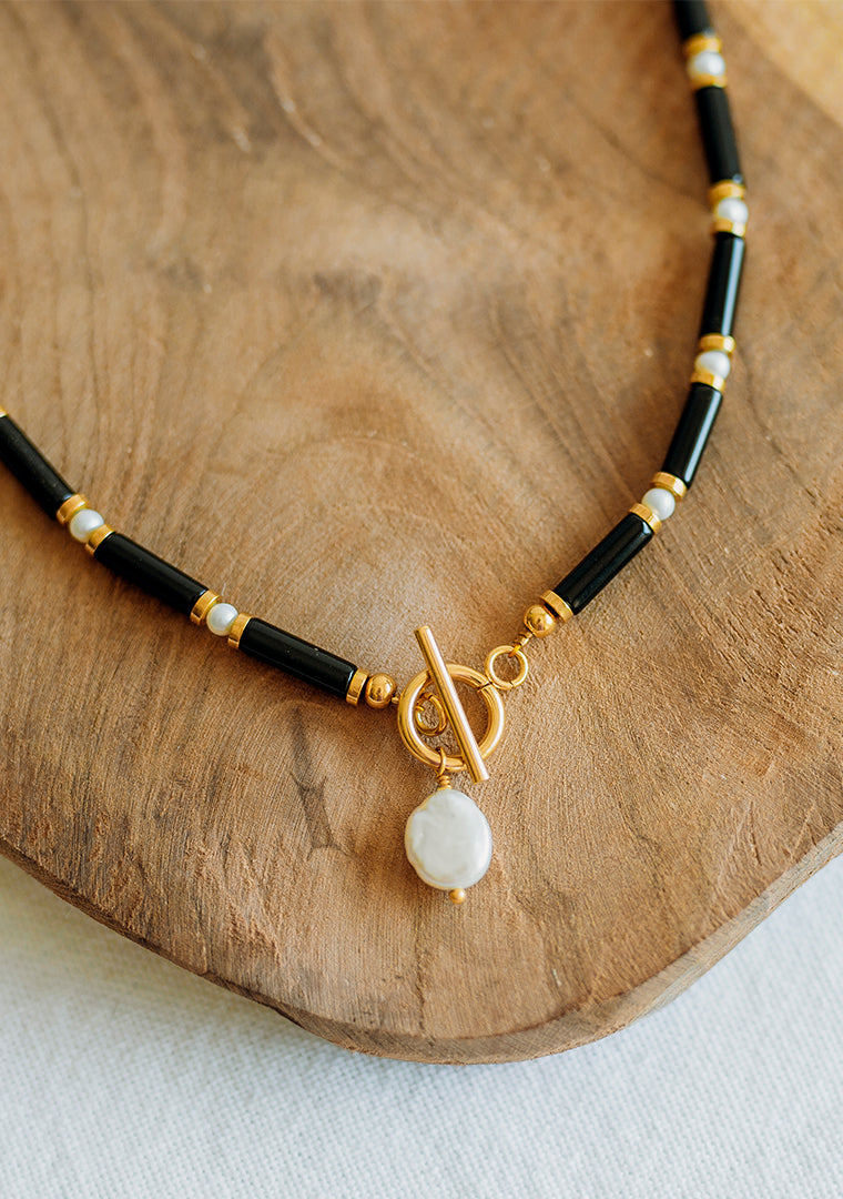 Collier Clara - Agathe noire & Perles d’eau douce