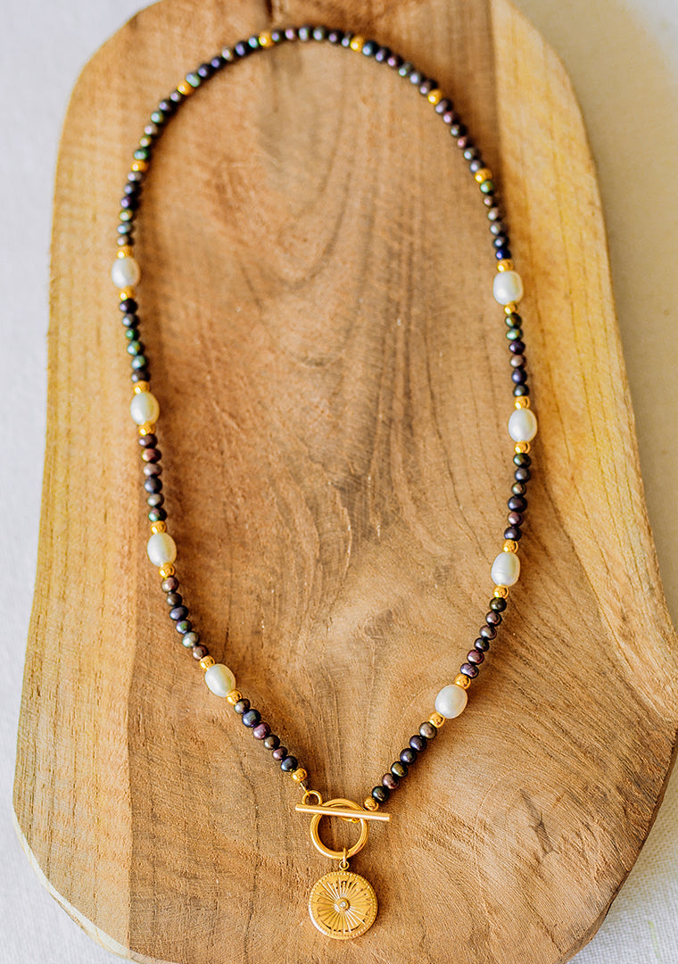 Collier Masha - Perles d’eau douce grises