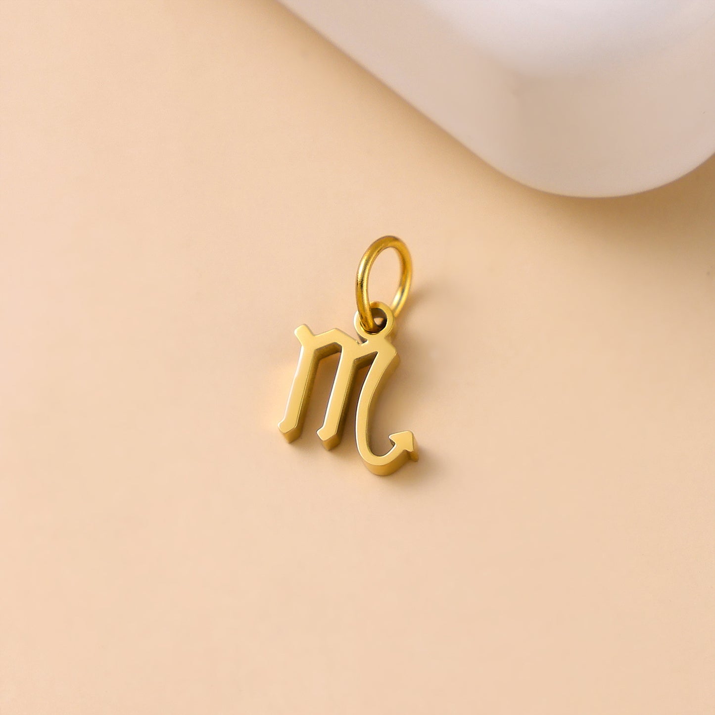 Charms Astro Scorpion
