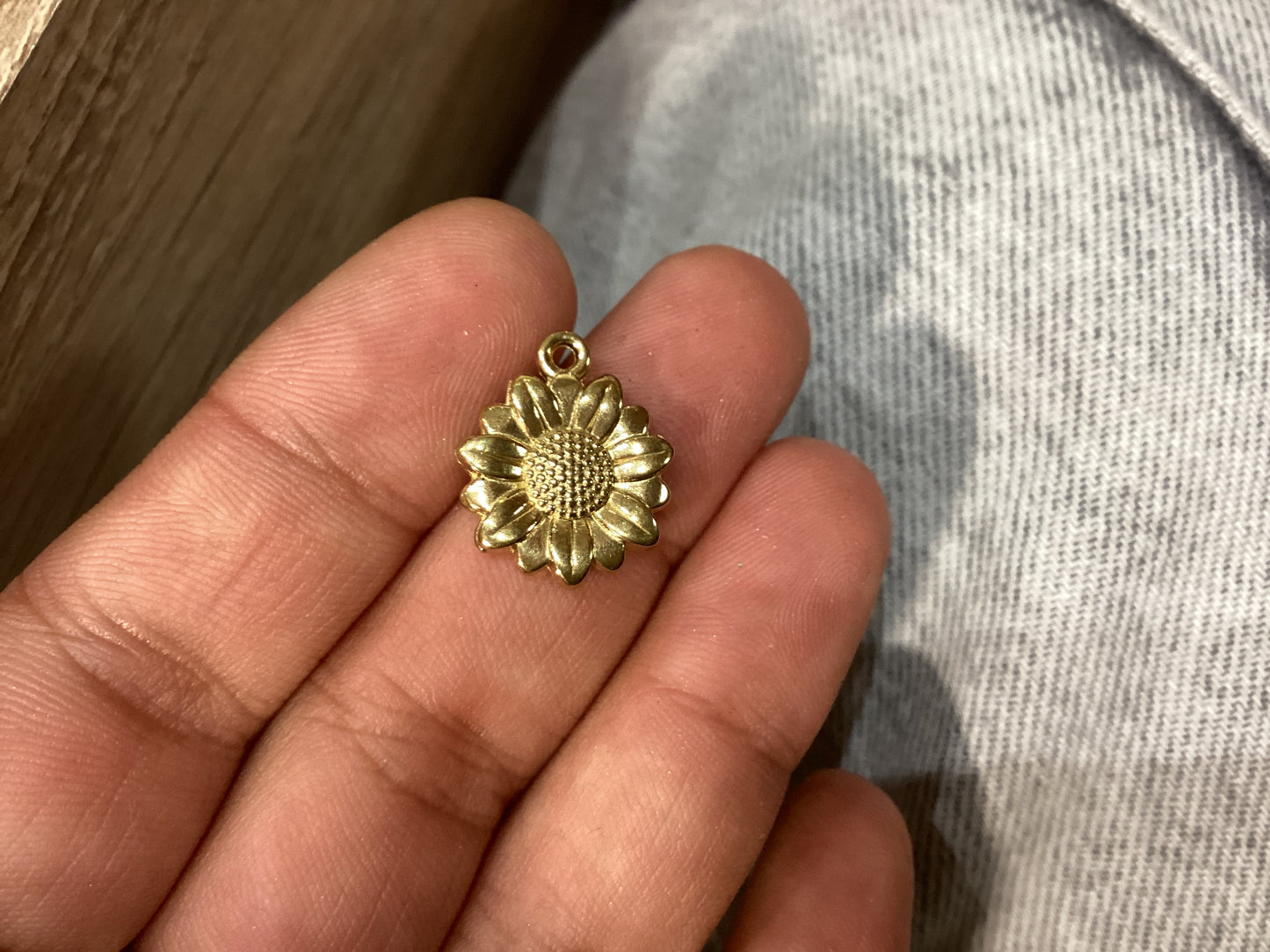 Charms tournesol