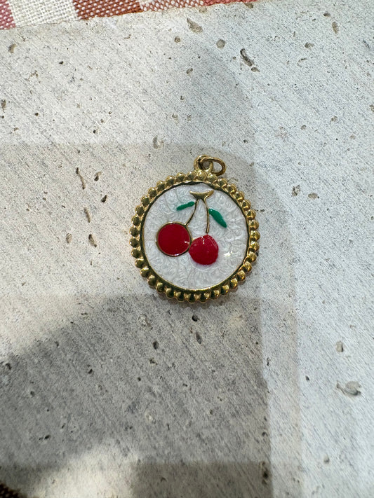 Charms Medaille cerclage billes cerise - Email Blanc et Rouge