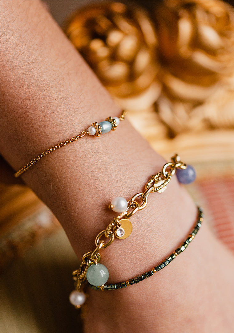 Bracelet Calypso - Perles d’eau douce blanche & bleues