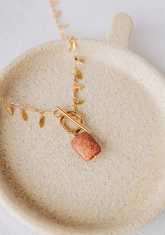 Collier Lou - Pierre de soleil rouille