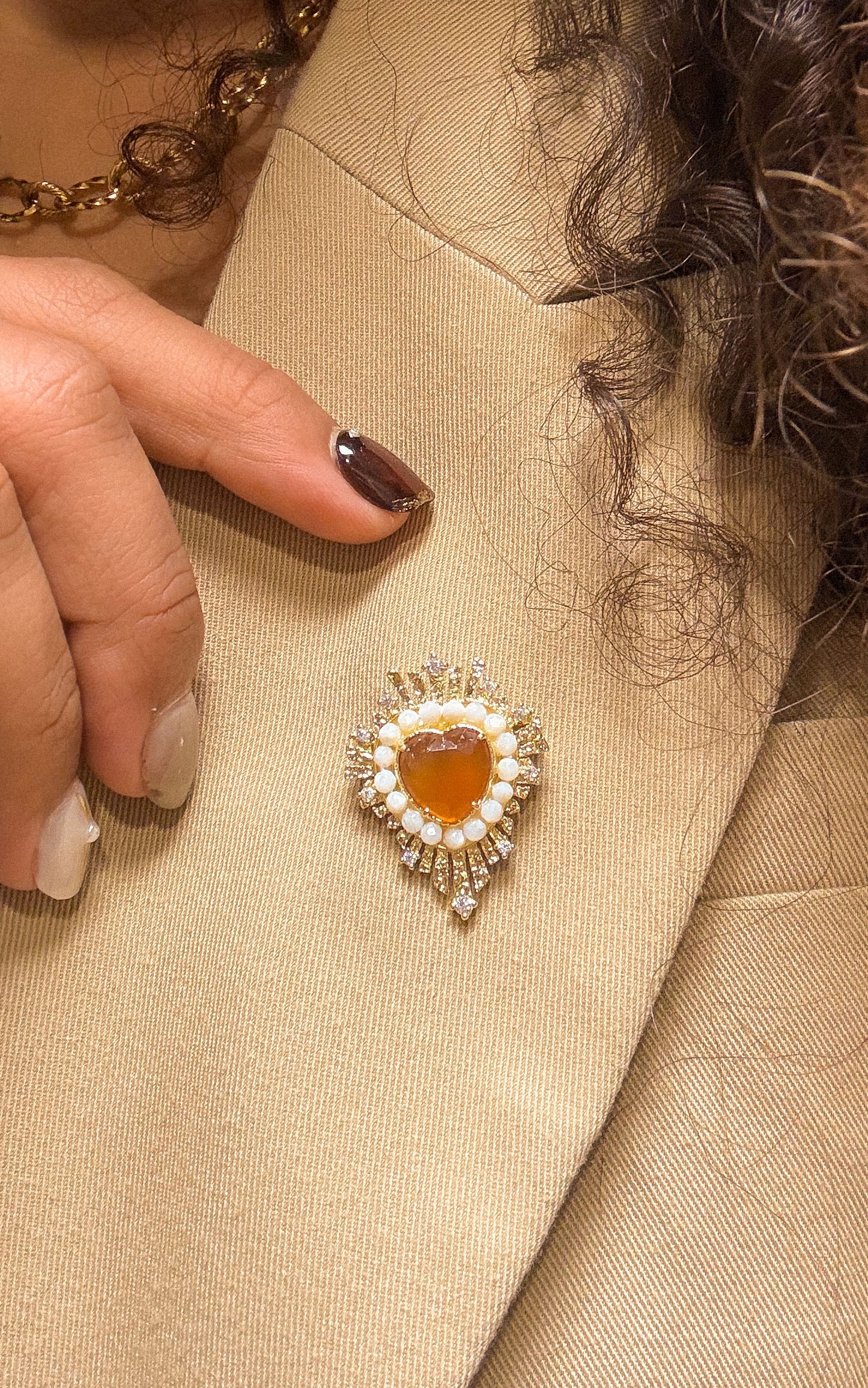 Broche Corazon - Orange & Blanc