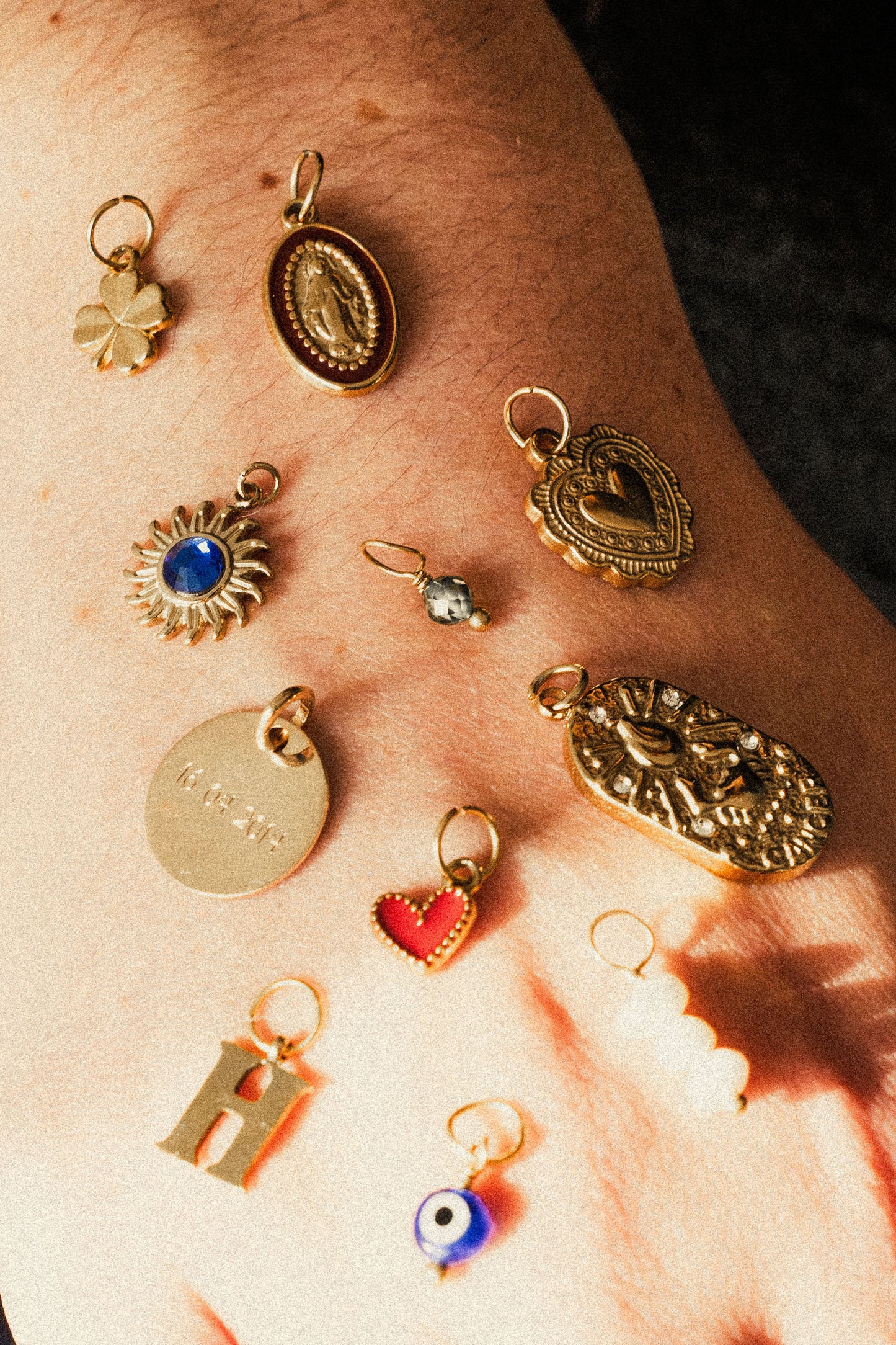 Les pendentifs - Signes astrologiques - Personnalisez votre bijou