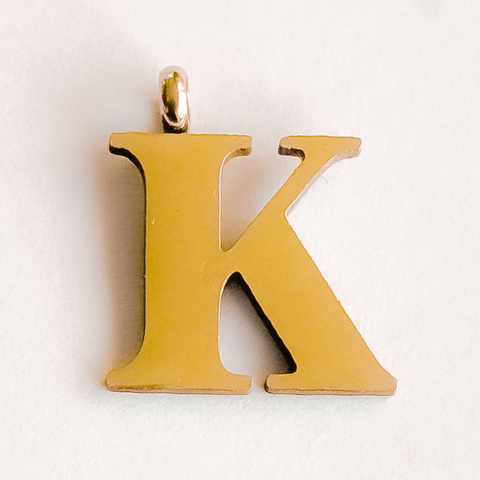 Les pendentifs - Initiales - Personnalisez votre bijou