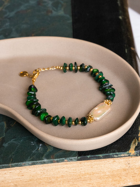 Bracelet Owen - Coquillages verts et Perles d'eau douce