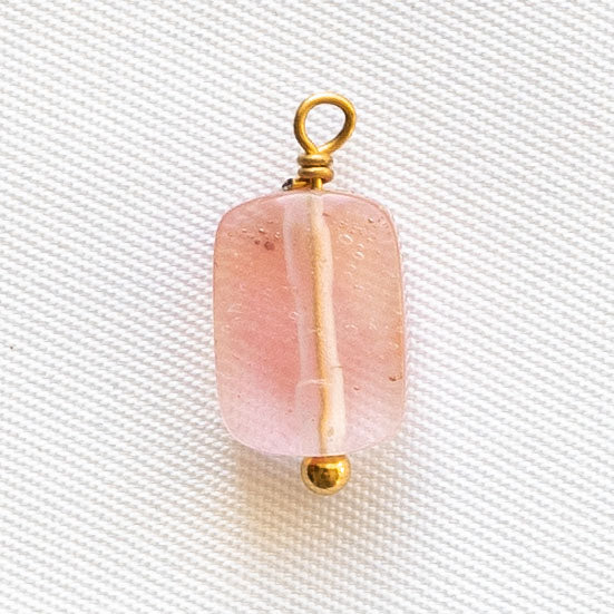 Charms Rectangle facetté - Quartz cerise - Petite