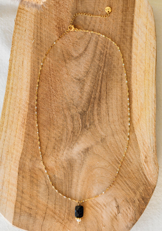 Collier Suzie - Pierre de soleil bleu nuit