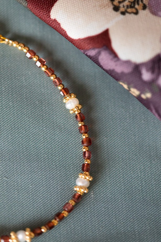 Bracelet Thiziri - Grenats & Perles d’eau douce